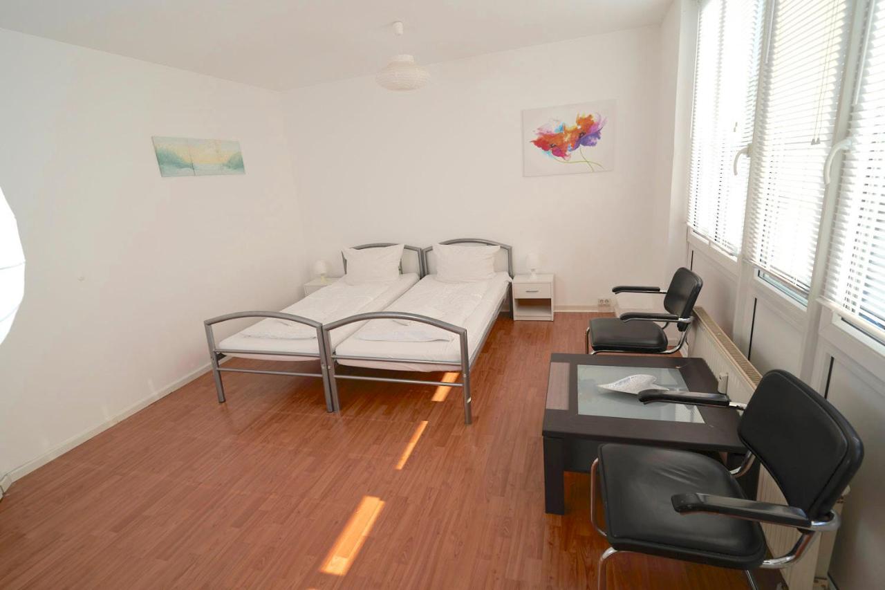 Bnb Potsdamer Platz - Rooms & Apartments Berlim Exterior foto