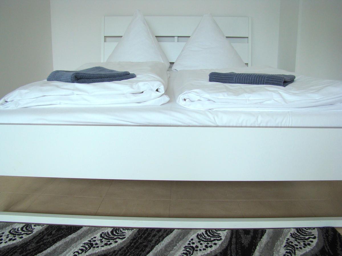 Bnb Potsdamer Platz - Rooms & Apartments Berlim Exterior foto